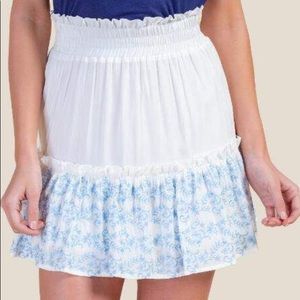 Francesca’s short summer skirt